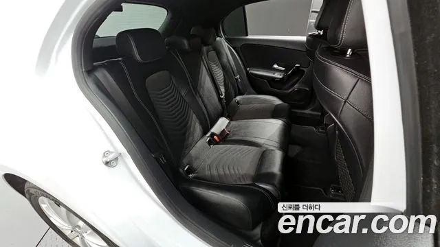 Mercedes-Benz A-Class W177 2019 Белый из Кореи, фото 3