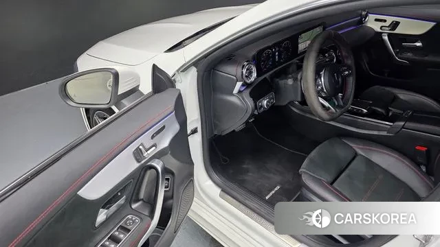 Mercedes-Benz CLA-Class C118 2023 Белый из Кореи, фото 3