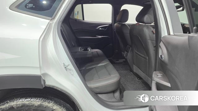Chevrolet (GM Daewoo) Trax Crossover 2023 Белый из Кореи, фото 3