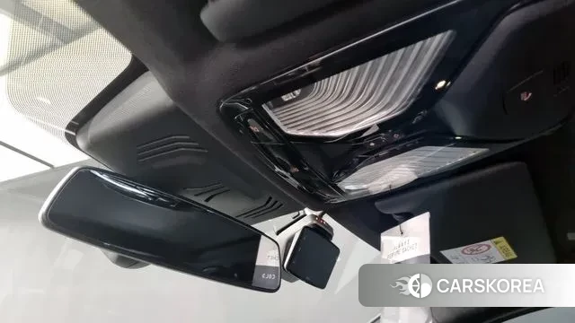 BMW 3 Series (G20) 2024 Серебристо-серый из Кореи, фото 3