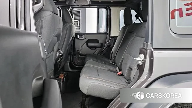 Jeep Wrangler (JL) 2024 Серый из Кореи, фото 3