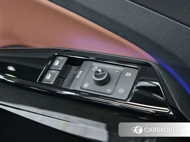 Volkswagen ID.4 2023 Синий из Кореи, фото 3