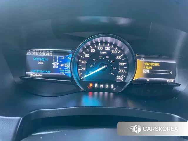 Ford Explorer 2018 Белый из Кореи, фото 3