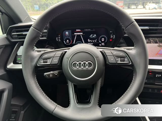 Audi A3 2021 Белый из Китая, фото 3