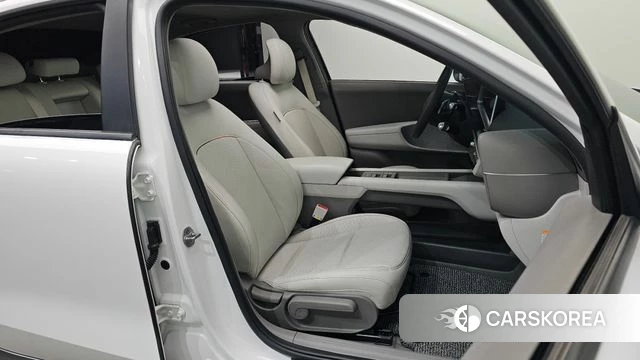 Hyundai Ionic 6 2022 Белый из Кореи, фото 3