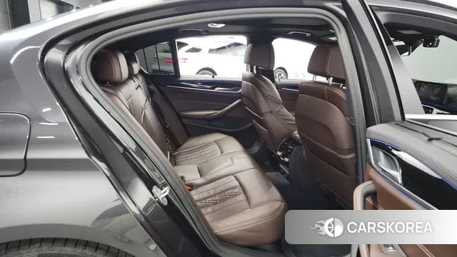 BMW 5 Series (G30) 2019 Серый из Кореи, фото 3