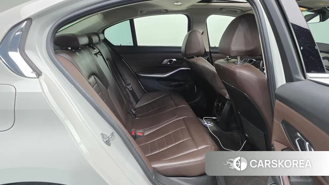 BMW 3 Series (G20) 2019 Белый из Кореи, фото 3
