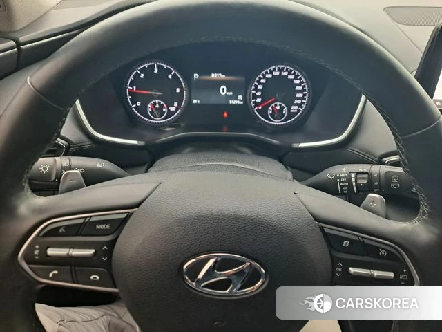 Hyundai The New Santa Fe 2023 Белый из Кореи, фото 3