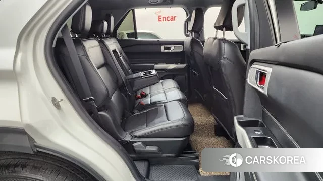 Ford Explorer 6th Generation 2022 Белый из Кореи, фото 3