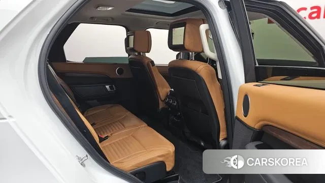 Land Rover Discovery 5 2018 Белый из Кореи, фото 3