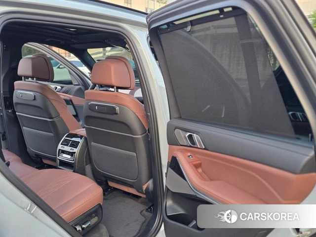 BMW X5 (G05) 2025 Цвет галактики из Кореи, фото 3