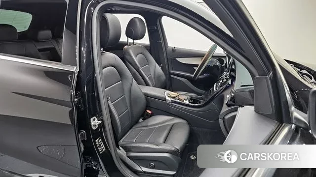 Mercedes-Benz GLC-Class X253 2021 Черный из Кореи, фото 3