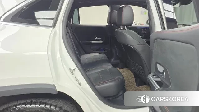 Mercedes-Benz GLA - Class H247 2022 Белый из Кореи, фото 3