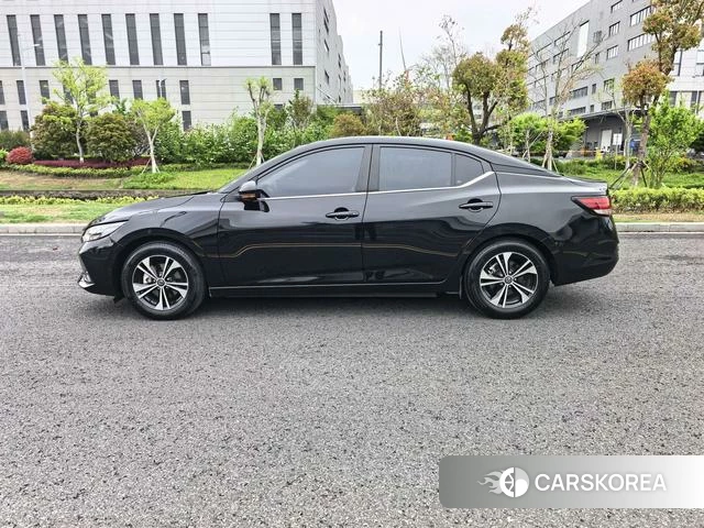 Nissan Xuan Yi 2023 Черный из Китая, фото 3