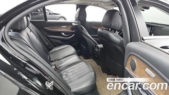 Mercedes-Benz E-Class W213 2019 Черный из Кореи, фото 3