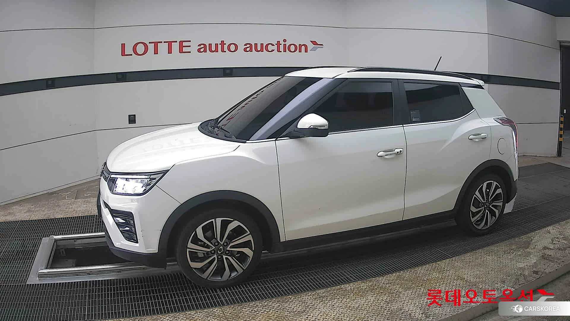 SsangYong Tivoli 2020 Grand White из Кореи, фото 3