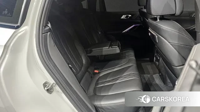 BMW X6 (G06) 2024 Белый из Кореи, фото 3