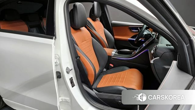 Mercedes-Benz C-Class W206 2023 Белый из Кореи, фото 3