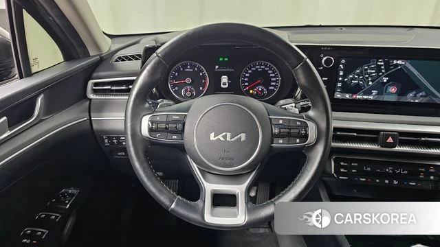 Kia K5 3rd generation 2023 Серый из Кореи, фото 3