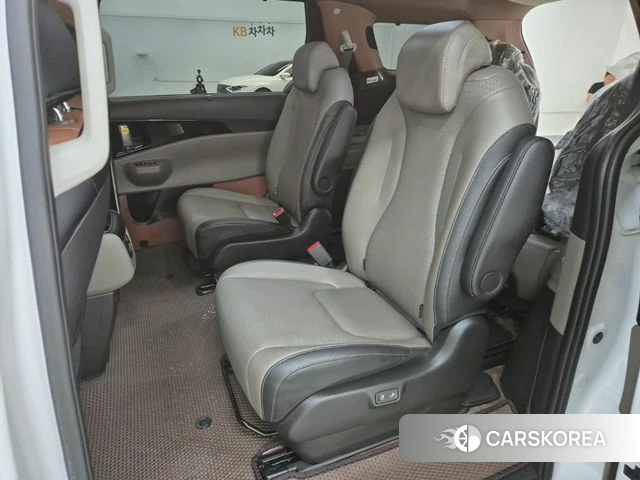 Kia The New Carnival 4th Generation 2025 Белый из Кореи, фото 3