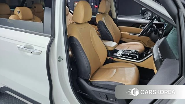 Kia Carnival 4th generation 2022 Белый из Кореи, фото 3