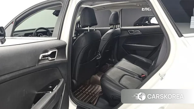 Kia Sportage 5th Generation 2022 Белый из Кореи, фото 3