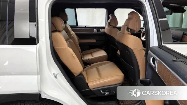 Hyundai Santa Fe (MX5) 2023 Белый из Кореи, фото 3