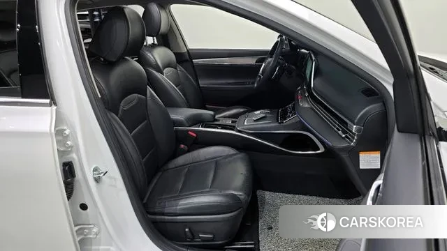 Hyundai The New Grandeur IG Hybrid 2022 Белый из Кореи, фото 3