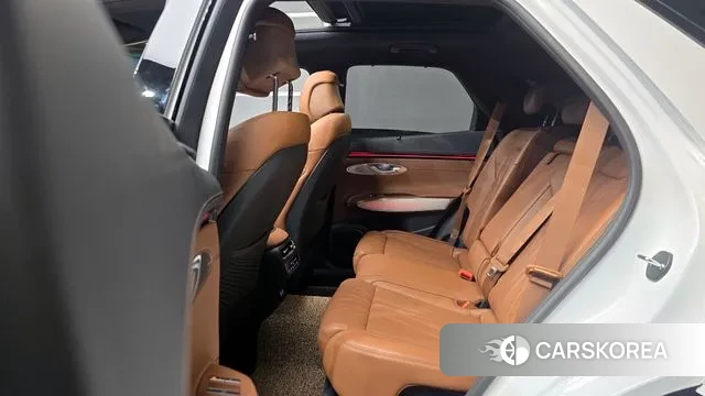 Genesis GV70 2024 Белый из Кореи, фото 3