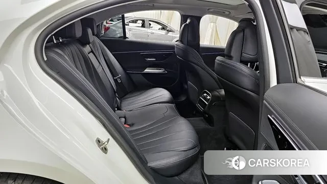 Mercedes-Benz E-Class W214 2024 Белый из Кореи, фото 3