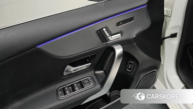 Mercedes-Benz A-Class W177 2022 Белый из Кореи, фото 3