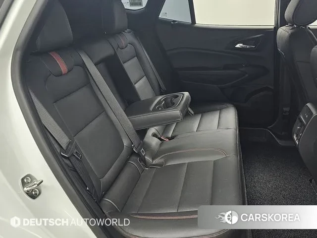 Chevrolet (GM Daewoo) Trax Crossover 2023 Белый из Кореи, фото 3