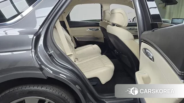 Genesis GV70 2021 Серый из Кореи, фото 3