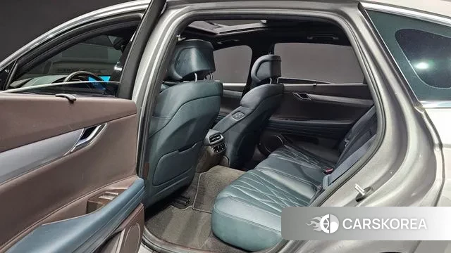 Genesis G80 (RG3) 2021 Серебристо-серый из Кореи, фото 3