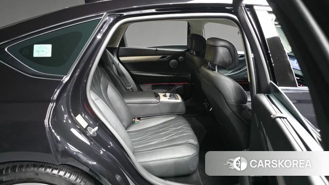 Genesis G80 (RG3) 2024 Черный из Кореи, фото 3