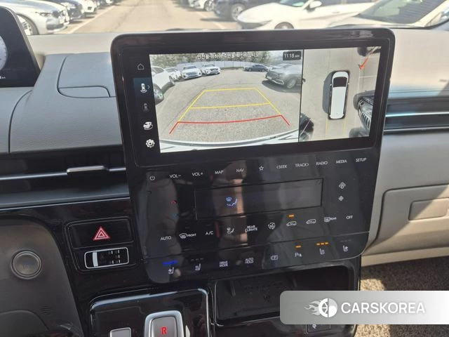 Hyundai Staria 2024 Белый из Кореи, фото 3