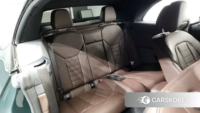 BMW 4 Series (G22) 2022 Светло-зеленый из Кореи, фото 3