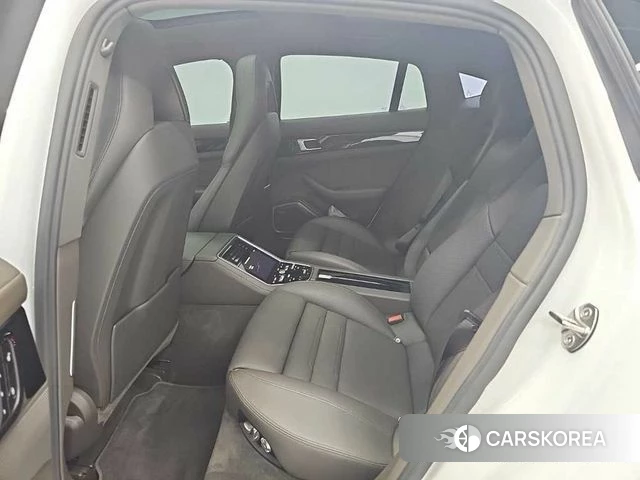 Porsche Panamera (971) 2018 Белый из Кореи, фото 3