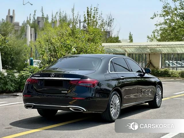 Mercedes-Benz E-class 2021 Черный из Китая, фото 3