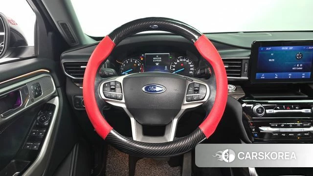 Ford Explorer 6th Generation 2022 Черный из Кореи, фото 3
