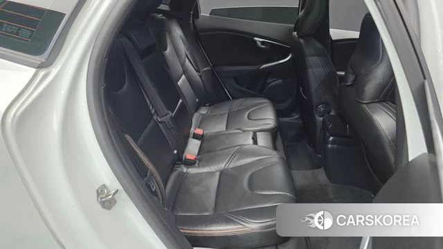 Volvo V40 Cross-Country 2018 Белый из Кореи, фото 3