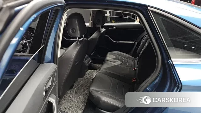 Volkswagen 7th Generation of Jetta 2020 Синий из Кореи, фото 3