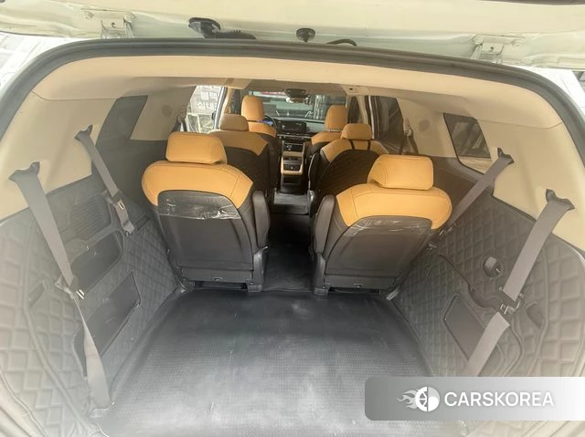 Kia Carnival 4th generation 2023 Белый из Кореи, фото 3