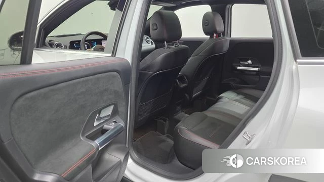 Mercedes-Benz GLA - Class H247 2021 Белый из Кореи, фото 3