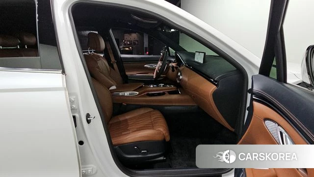 Genesis GV70 2023 Белый из Кореи, фото 3