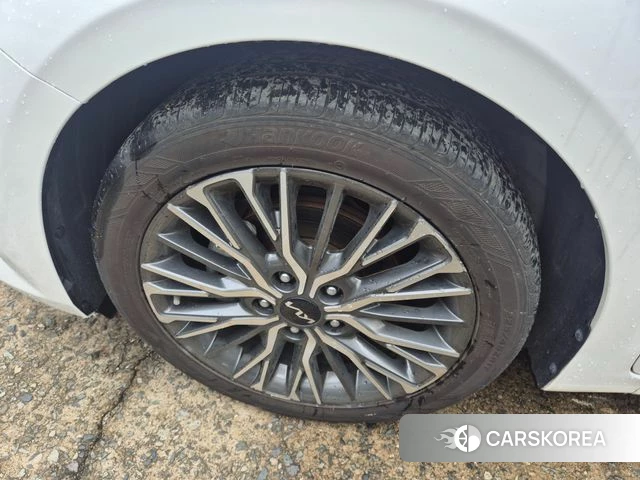 Kia The New K3 2nd generation 2022 Белый из Кореи, фото 3