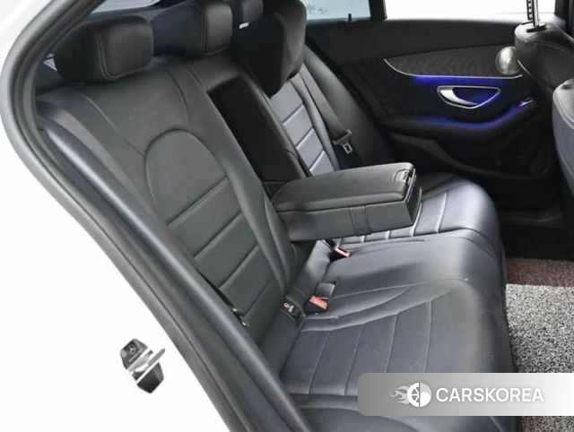 Mercedes-Benz C-Class W205 2019 Белый из Кореи, фото 3