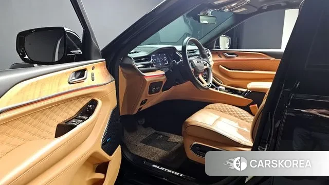 Jeep Grand Cherokee (WL) 2023 Черный из Кореи, фото 3