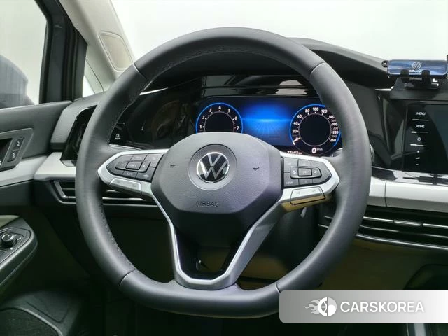 Volkswagen Golf 2022 Темно-серый из Китая, фото 3