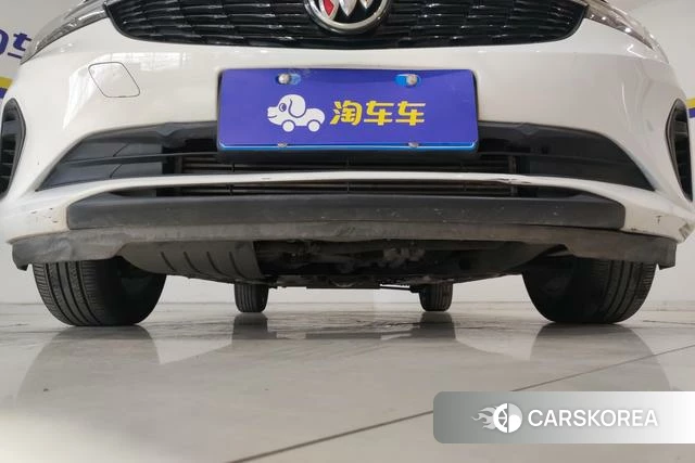 Buick Weilang 2022 Белый из Китая, фото 3